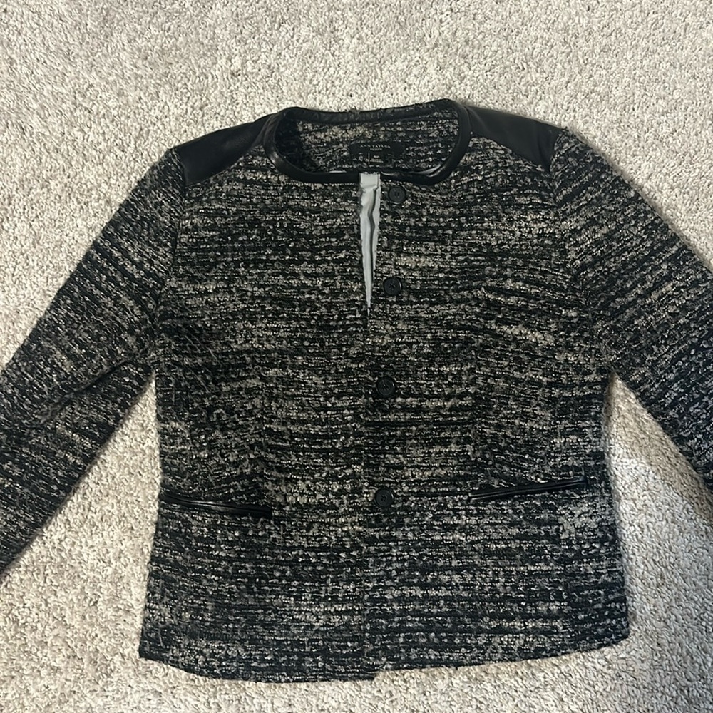 Ann Taylor- petite